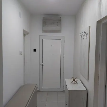 Apartament Aleksic U Centru Grada Knjazevac